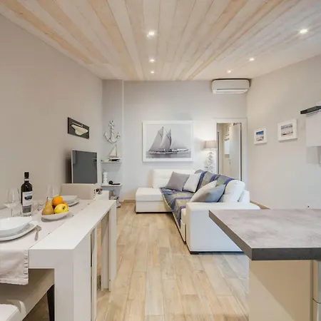 La Mansardina By Interhome Apartment