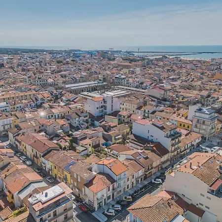 Apartment La Mansardina By Interhome