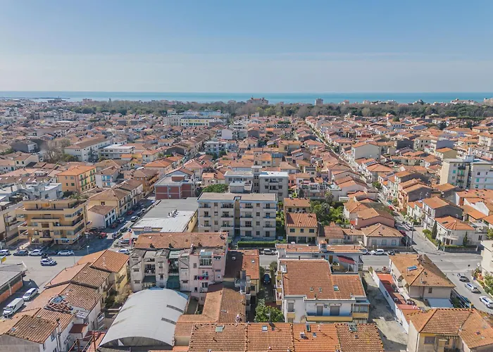 La Mansardina By Interhome