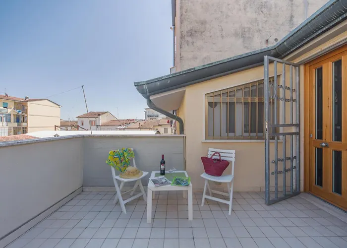 La Mansardina By Interhome *