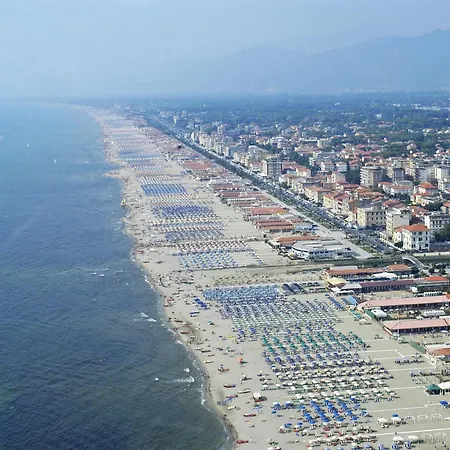 La Mansardina By Interhome Appartement